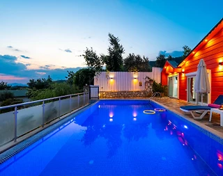 Antalya Kaş'ta Doğa İçerisinde, Özel Havuzlu, Kiralık Balayı Villası - 2