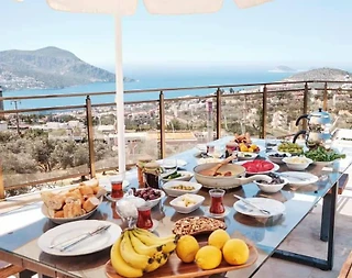 Kalkan Kızıltaş'ta Merkezi Konumda, Özel Havuzlu, Modern Villa - 2