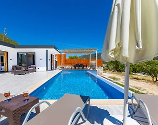 Kaş Sarıbelen'de Muhteşem Doğa Manzaralı, Özel Havuzlu, Lüks Villa - 4