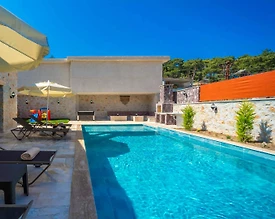 Kaş İslamlar'da Doğanın Tam Ortasında, Özel Havuzlu, Modern Villa - 3