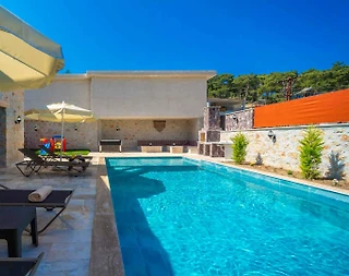 Kaş İslamlar'da Doğanın Tam Ortasında, Özel Havuzlu, Modern Villa - 3