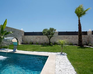 Kaş Kasaba'da Huzurlu Konumda, Özel Havuzlu, Konforlu Villa - 3