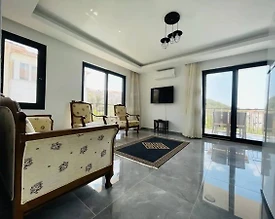 Kaş Andifli'de Merkezi Konumda, Geniş Bahçeli, Konforlu Suit - 2