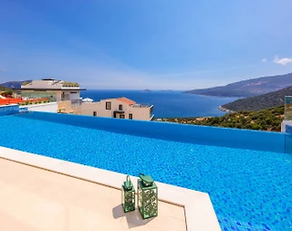 Kaş Kalkan'da Göz Alıcı Manzaralı, Özel Havuzlu, Lüks Villa - 2