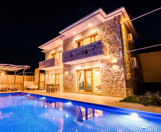 Kaş Gelemiş'te Otantik Tasarımlı, Özel Havuzlu, Jakuzili Villa - 1