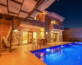Kaş Gelemiş'te Otantik Tasarımlı, Özel Havuzlu, Jakuzili Villa - 2