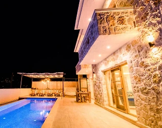 Kaş Gelemiş'te Otantik Tasarımlı, Özel Havuzlu, Jakuzili Villa - 3