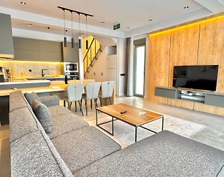 Kemer Çamyuva'da Elverişli Konumda, Özel Havuzlu, Modern Villa - 5