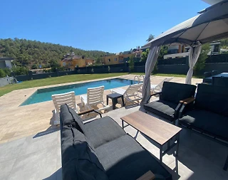 Antalya Kemer'de Doğa İle İç İçe, Özel Havuzlu, Modern Tasarımlı Villa - 5