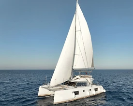 Antalya Kemer'de Masmavi Sularda, 4 Katmanlı, Ferah Katamaran - 2