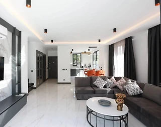 Antalya Kemer'de Site İçerisinde, Ortak Havuzlu, Konforlu Villa - 5