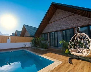 Antalya Konyaaltı'nda Doğa İle İç İçe, Özel Havuzlu, Modern Villa - 3