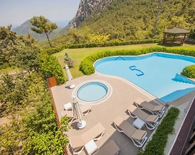 Antalya Konyaaltı'nda Geniş Alanlara Sahip, Özel Havuzlu, Ferah Villa - 3