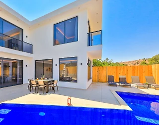 Kaş Gelemiş'te Modern Tasarımlı, Özel Havuzlu, Saunalı Villa - 3