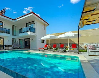 Kaş Gelemiş'te Merkezi Konumda, Özel Havuzlu, Lüks Villa - 3