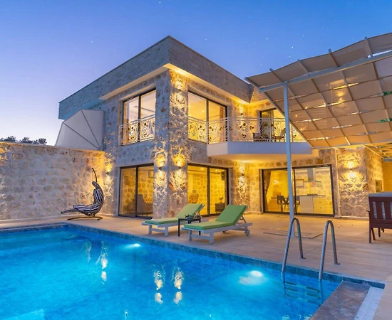 Kaş İslamlar'da Muhteşem Doğada, Özel Havuzlu, İkiz Villa - 1