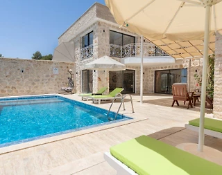 Kaş İslamlar'da Muhteşem Doğada, Özel Havuzlu, İkiz Villa - 2