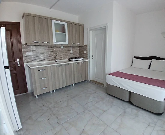 Balıkesir Avşa Adası'nda Denize Yakın, 2 Kişilik, Konforlu Suite Daire - 1