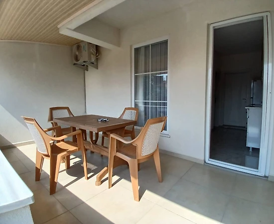 Balıkesir Avşa'da Merkeze Yakın, 4 Kişilik, Konforlu Suite Daire - 1