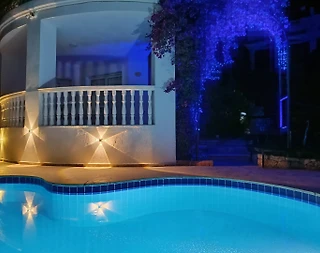 Aydın Didim'de Doğa İçerisinde, Özel ve Ortak Havuzlu, Konforlu Villa - 4
