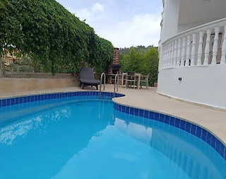 Aydın Didim'de Doğa İçerisinde, Özel ve Ortak Havuzlu, Konforlu Villa - 5