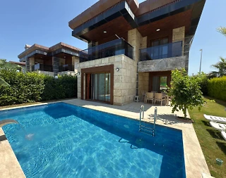 Aydın Kuşadası'nda Huzurlu Doğada, Özel Havuzlu, Konforlu Villa - 5