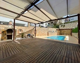 Aydın Kuşadası'nda Plaja Yakın Konumda, Özel Havuzlu, Kiralık Villa - 3