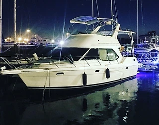 İzmir Çeşme'de Ege'nin Mavi Sularına Açılan, 4 Kişilik Motoryat - 2