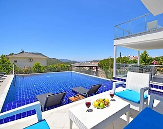 Fethiye Ölüdeniz'de Yemyeşil Bahçeli, Lüks Özel Havuzlu, Bahçeli Villa - 4