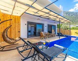 Kaş Gökseki'de Deniz Manzaralı, Özel Havuzlu, Jakuzili, Konforlu Villa - 3