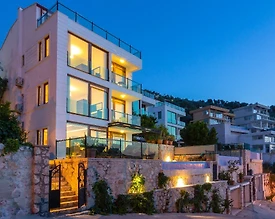 Kalkan Kışla'da Muhteşem Deniz Manzaralı, Özel Havuzlu, Modern Villa - 2