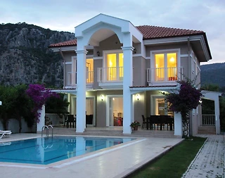 Dalyan'da Sakin Konumda, Özel Havuz ve Bahçeli, Müstakil, Kiralık Villa - 2