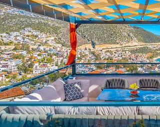 Kaş Kalkan'da Deniz Manzaralı, Özel Havuzlu, Modern Tasarımlı Villa - 5