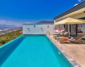 Kalkan Üzümlü'de Doğa Manzaralı, Özel Havuzlu, Lüks Balayı Villası - 2