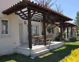 Didim Akbük'te Özel Plajlı Tesis İçerisinde, 3+1, Bahçeli Villa - 2