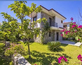 Datça Emecik'te Denize Yakın Mesafede, Bahçeli, Kiralık Villa - 2