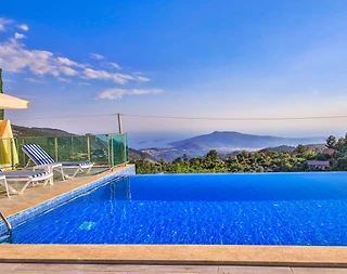 İslamlar'da Muhteşem Gün Batımı Manzaralı, Isıtmalı Havuzlu, Kiralık Villa - 4