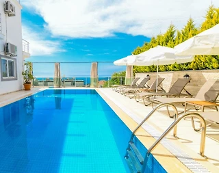 Kaş Bezirgan'da Muhteşem Deniz Manzaralı, Özel Havuzlu, Tripleks Villa - 2