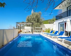 Kaş İslamlar'da Sessiz ve Huzurlu Doğada, Özel Havuzlu, Kiralık Villa - 2