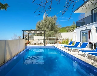 Kaş İslamlar'da Sessiz ve Huzurlu Doğada, Özel Havuzlu, Şık Villa - 2