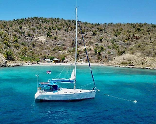 Kuşadası'nın Harika Maviliklerinde, 3 Kabinli, Kiralık Yelkenli - 1