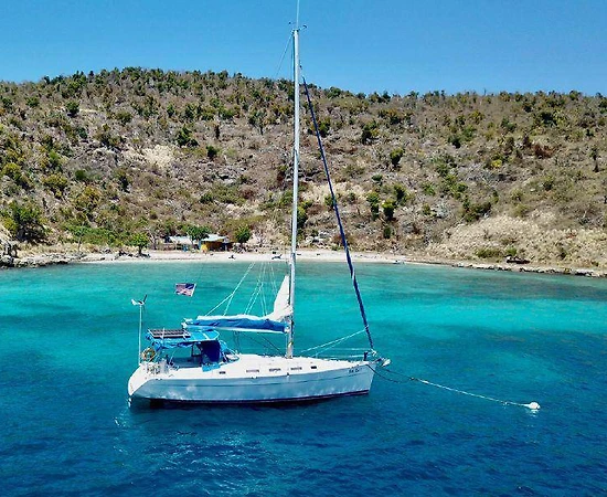 Kuşadası'nın Harika Maviliklerinde, 3 Kabinli, Kiralık Yelkenli - 1