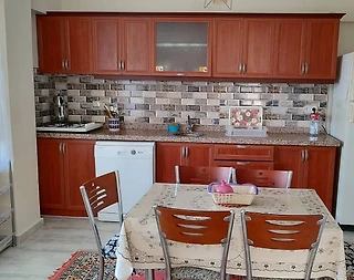 Balıkesir Marmara'da Doğa Manzaralı, Konforlu, Kiralık Lüks Suit - 4