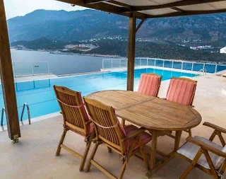 Kaş Andifli'de Enfes Deniz Manzaralı, Olimpik Havuzlu, Kiralık Villa - 4