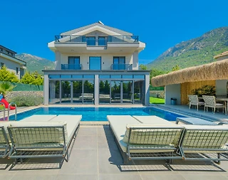 Fethiye Ölüdeniz'de Yemyeşil Doğada, Özel Havuzlu, 6 Kişilik Villa - 1