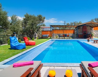 Kaş Gelemiş'te Çekirdek Ailelere Uygun, Özel Havuzlu, Ferah Villa - 2