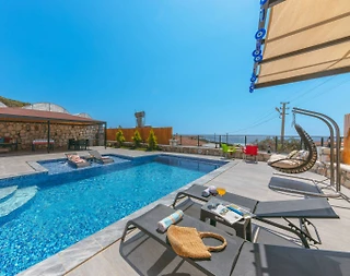 Kaş Belenli'de Sakin Konumda, Özel Havuzlu, Çocuk Oyun Alanlı Villa - 4