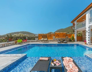 Kaş Belenli'de Sakin Konumda, Özel Havuzlu, Çocuk Oyun Alanlı Villa - 5