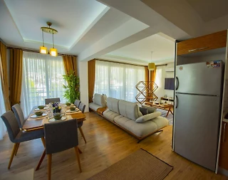 Fethiye Ölüdeniz'de Doğa İçinde, Özel Havuzlu, Geniş Villa  - 4
