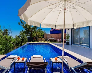 Kaş İslamlar'da Yeşillikler İçerisinde, Özel Havuzlu, Konforlu Villa - 3